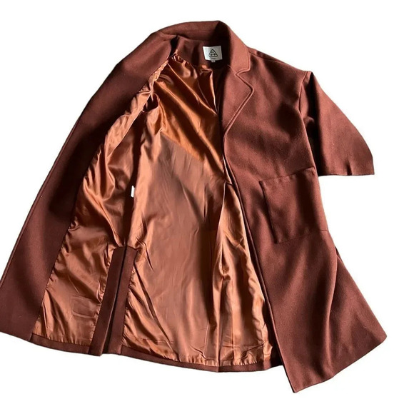 Brown/Cognec Long Sleeve Oversized Coat in TEAK - c++ studio - Picture 2 of 8